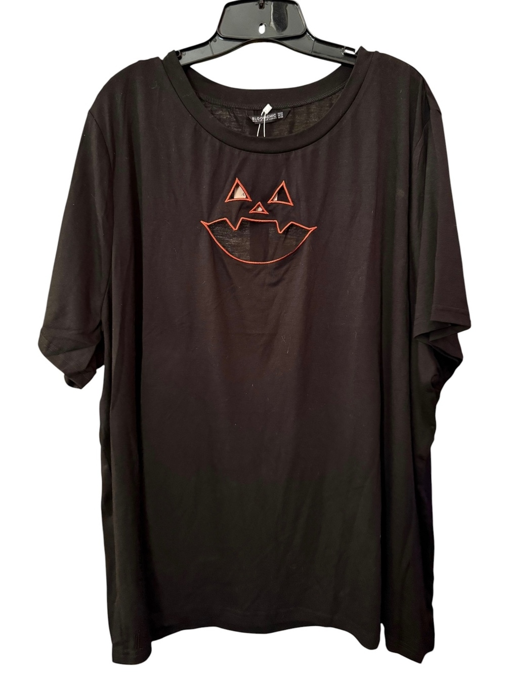 NWT Bloomchic Halloween Tee 28